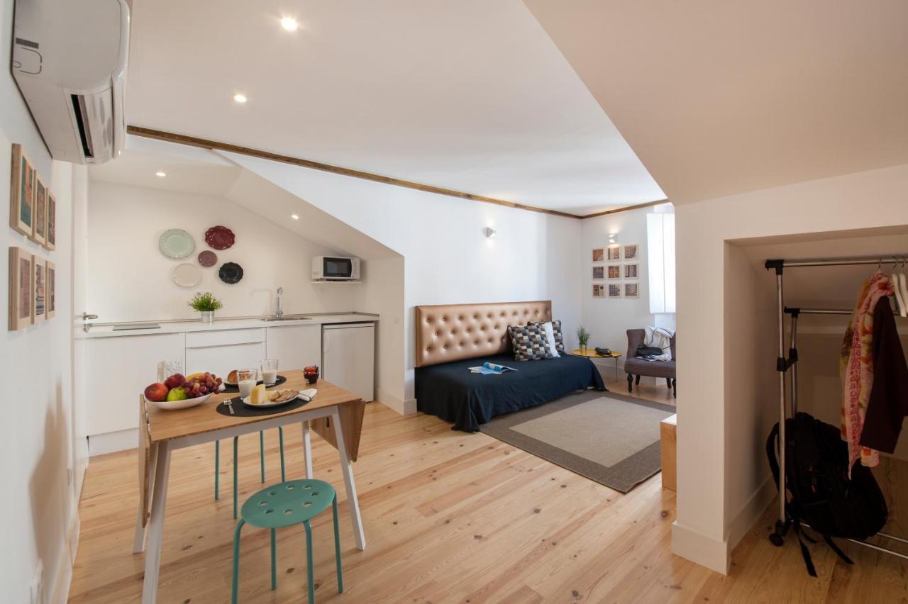 Light Green Apartments - Downtown Lisbon Room photo