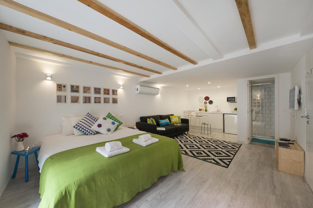 Light Green Apartments - Downtown Lisbon Room photo